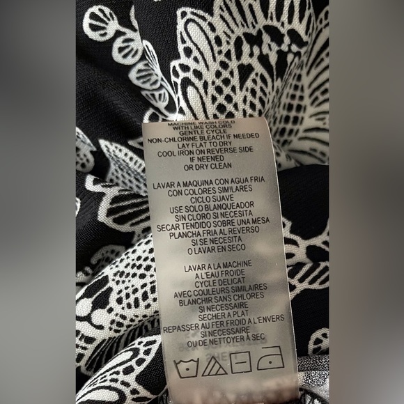 Tommy Hilfiger dress - Picture 6 of 7